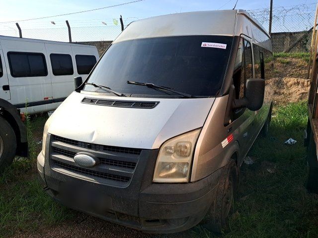 FORD TRANSIT 350L 2.4 BUS ANO 2010/2010