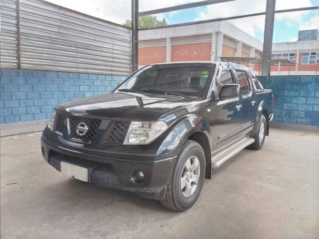 NISSAN FRONTIER XE 2.5 X2 ANO 2010/2011