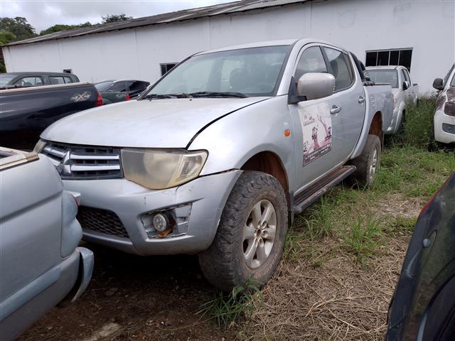 MITSUBISHI L200 TRITON GL D ANO 2016/2017