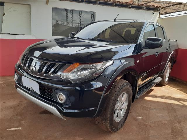 MITSUBISHI TRITON SPORT GLS 2.4 AT ANO 2019/2020