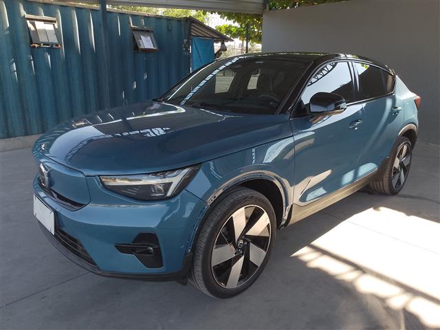 VOLVO C40 P8 RECHARGE ANO 2022/2022