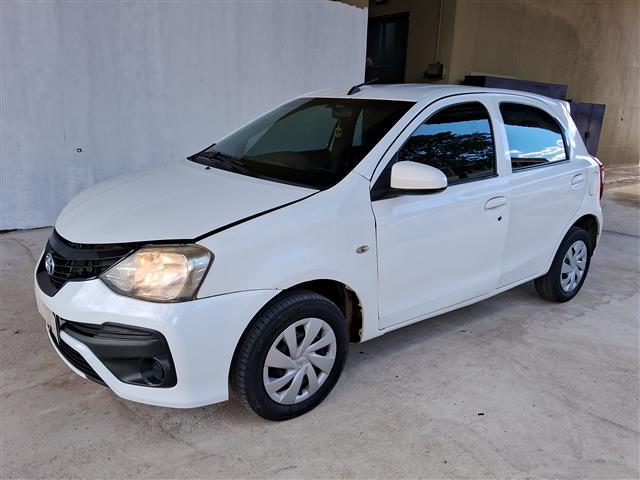 TOYOTA ETIOS HB X 1.3 L MT ANO 2018/2018